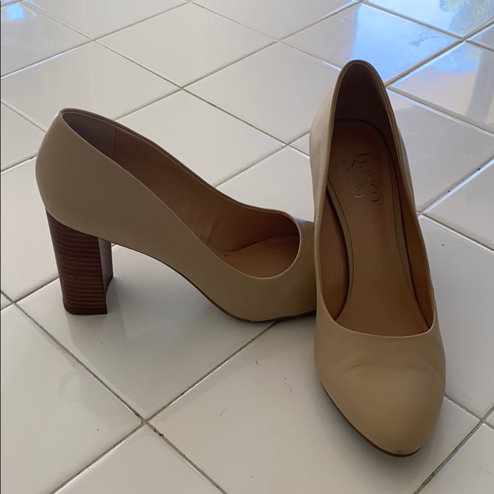 Franco Sarto beige pumps with wooden heel 9.5